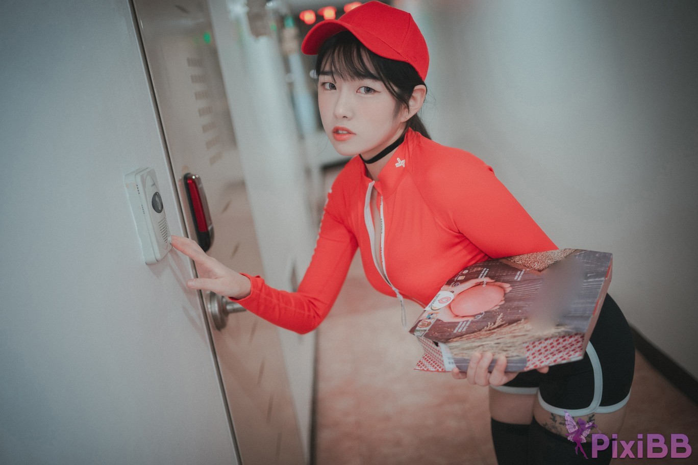 DJAWA Photo Sonson Pizza Girl PixiBB.COM 025