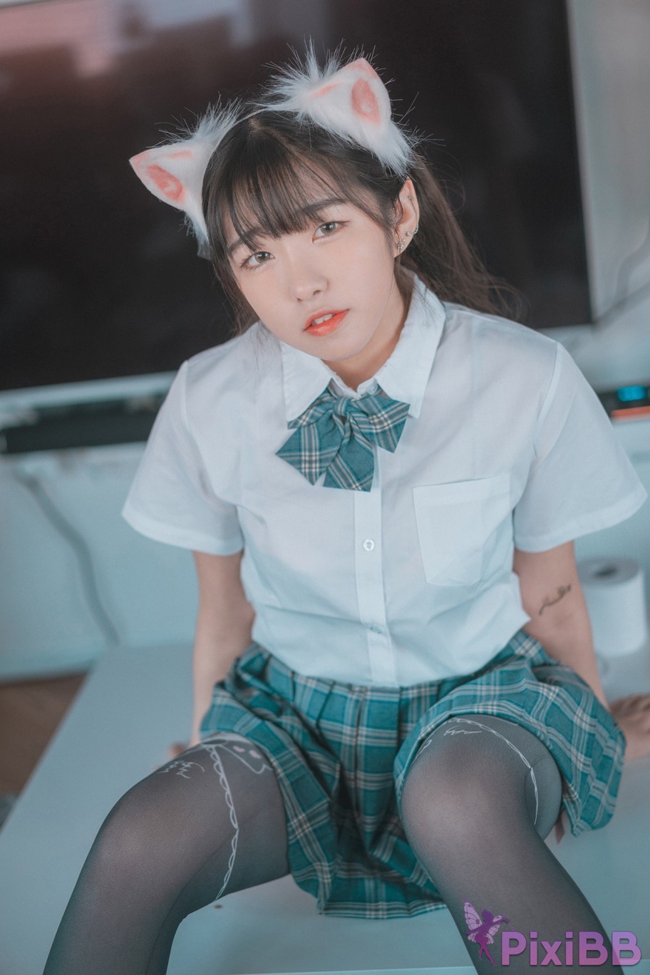 DJAWA Photo Sonson Plug Me In PixiBB.COM 002