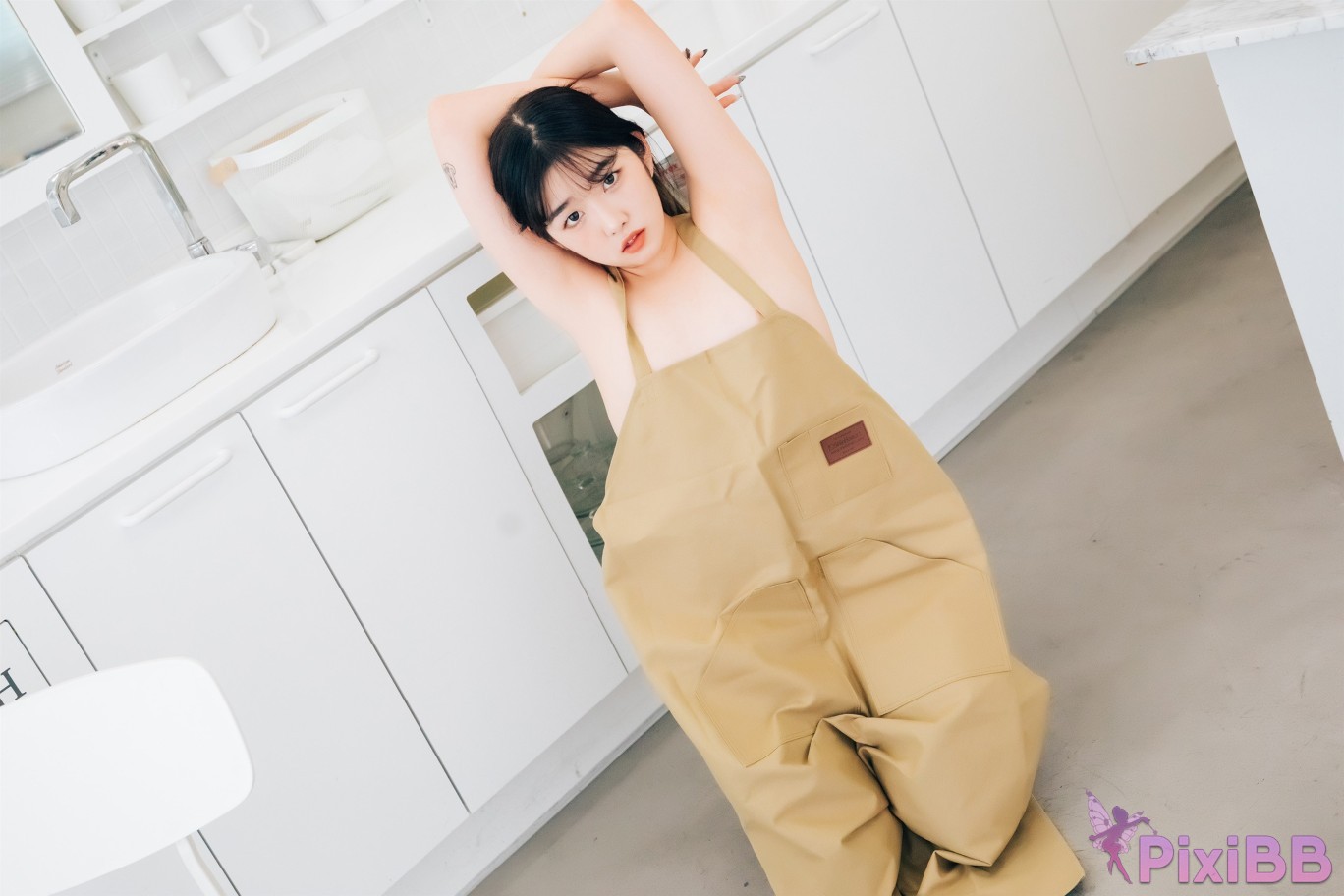 Loozy Sonson Nude Apron PixiBB.COM 044