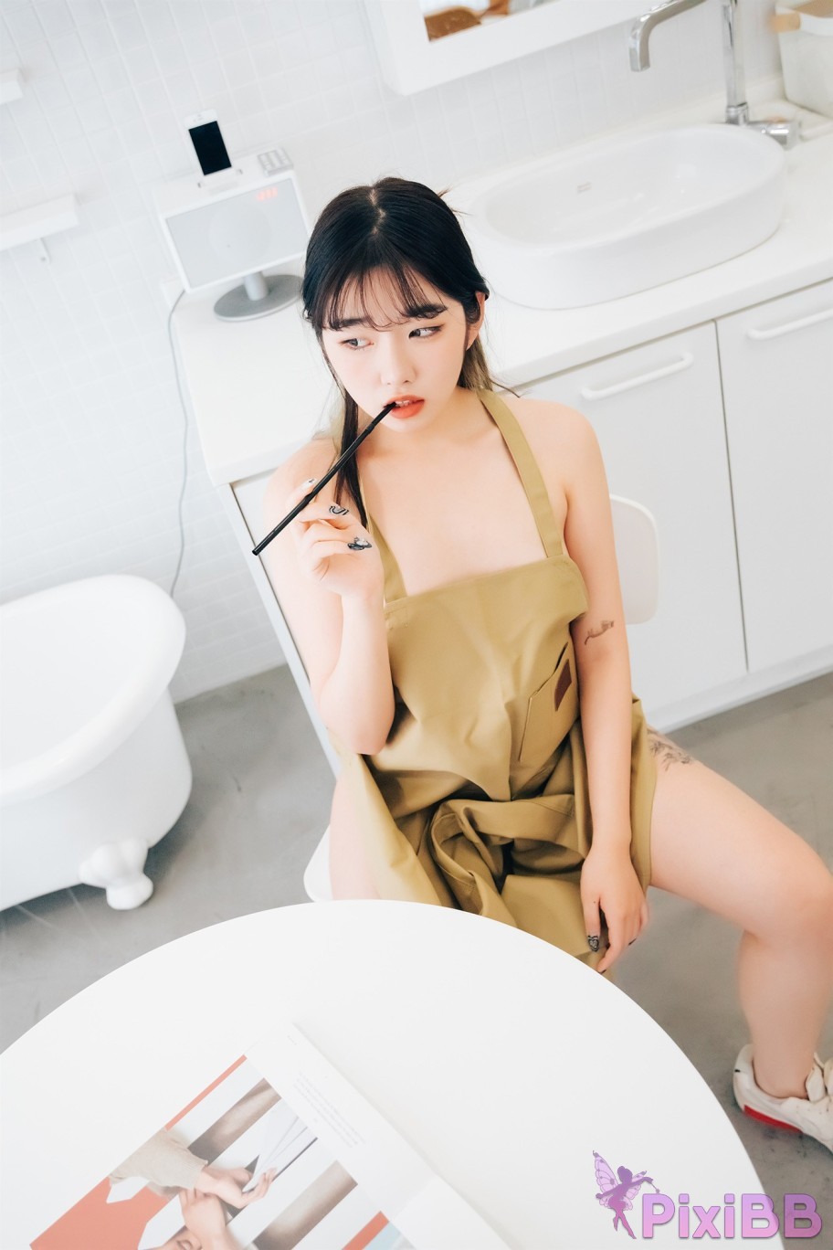 Loozy Sonson Nude Apron PixiBB.COM 063