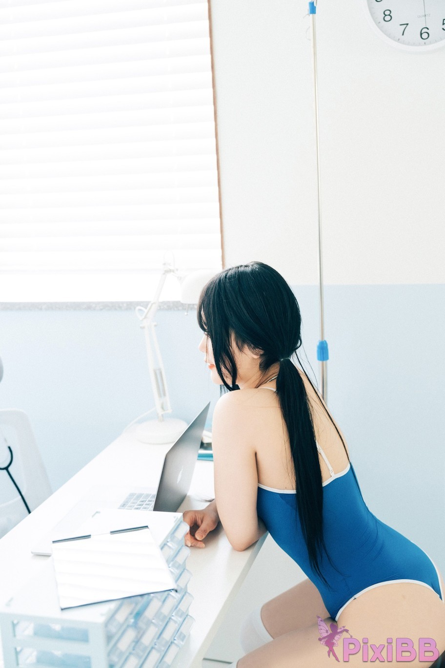 Loozy Sonson x Zia Bitch Academy PixiBB.COM 044