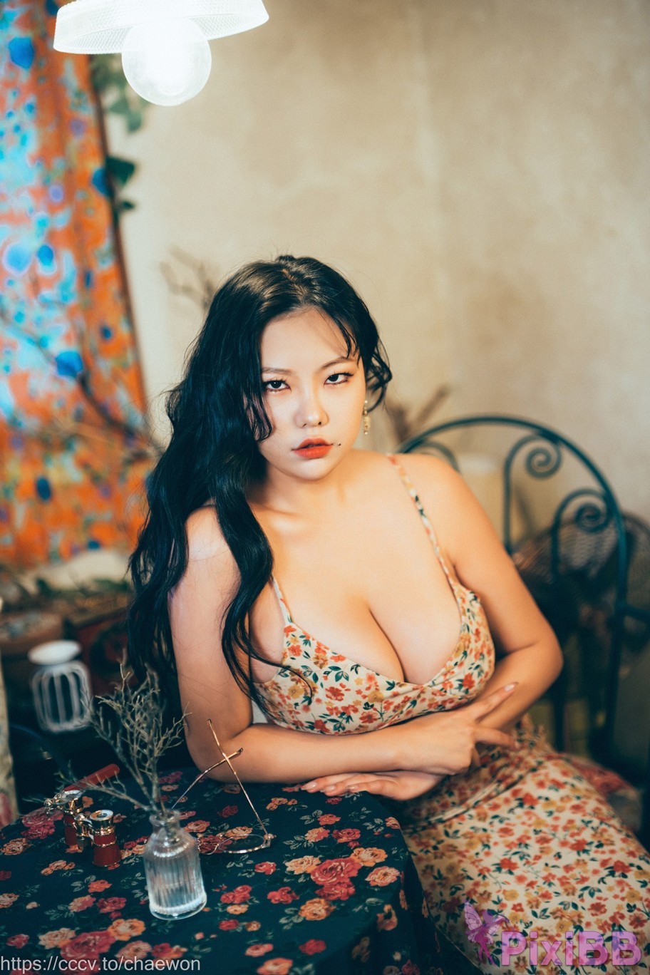 Loozy Sunhye Holyday in Hongkong PixiBB.COM 004