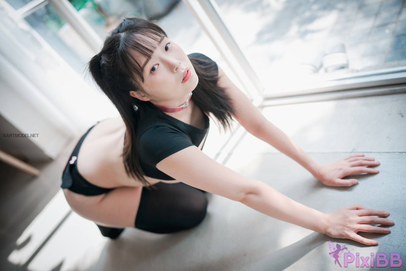 DJAWA Photo Pia Black Puppy Girl PixiBB.COM 033