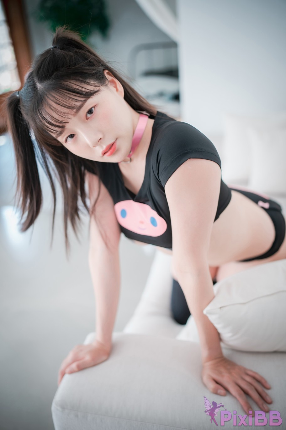 DJAWA Photo Pia Black Puppy Girl PixiBB.COM 034