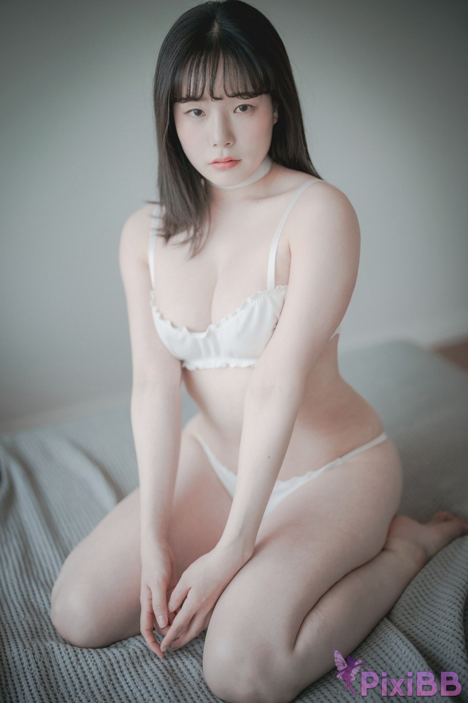 DJAWA Photo Pia Cozy White PixiBB.COM 022