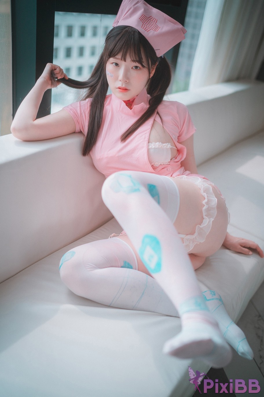 DJAWA Photo Pia Nursing Overtime PixiBB.COM 007