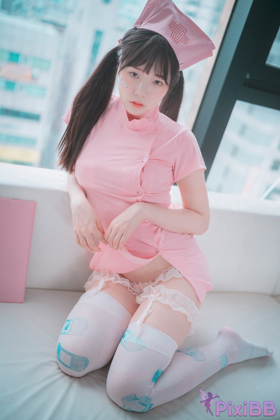 DJAWA Photo Pia Nursing Overtime PixiBB.COM 048