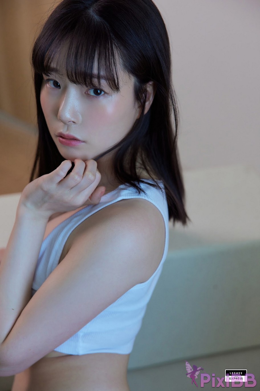 LE LEHF 091A Pia PixiBB.COM 027