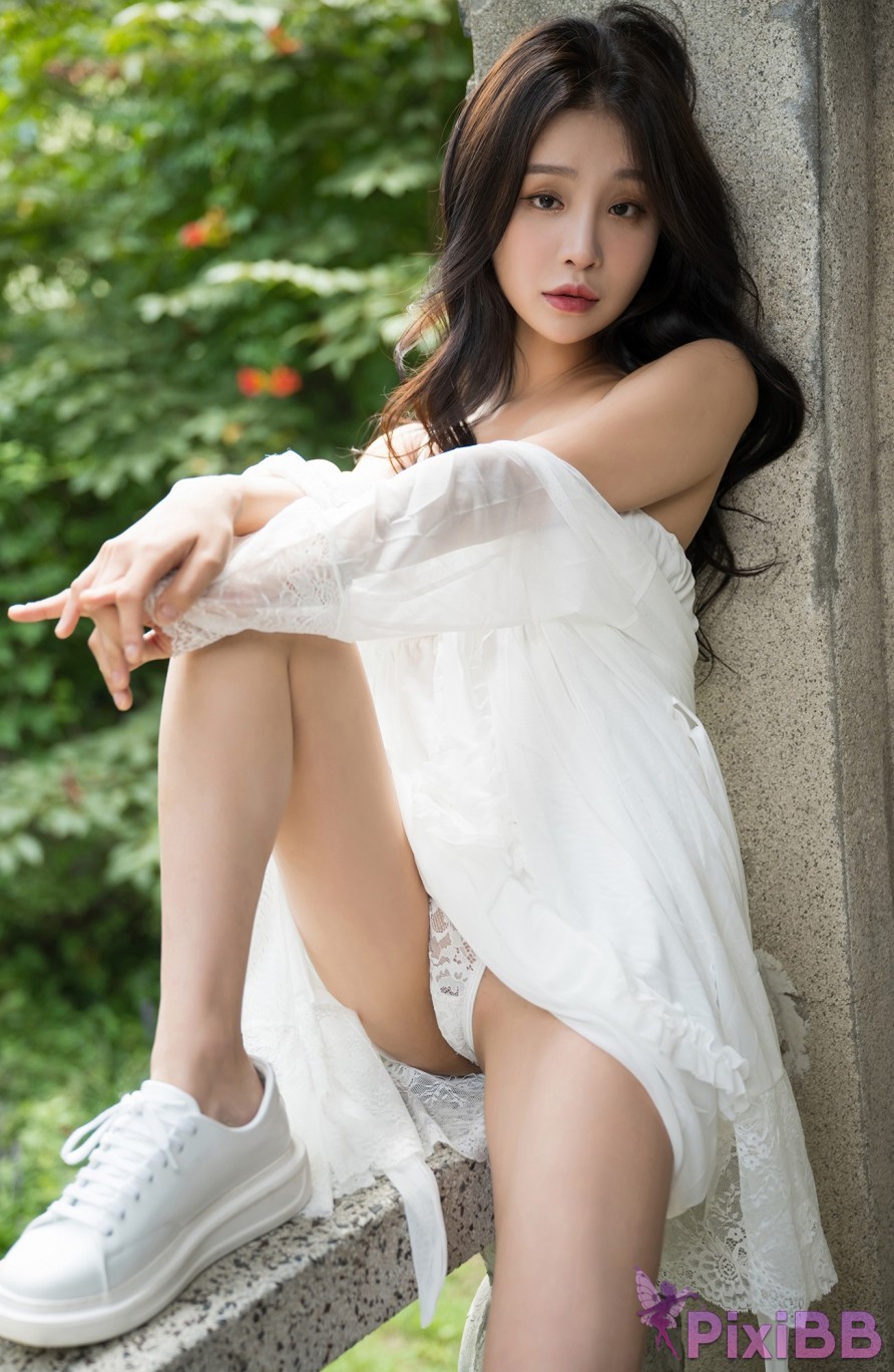 Lee seol Garden and Christmas PixiBB.COM 006