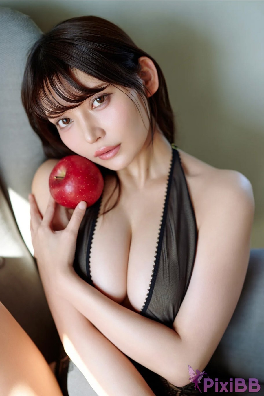 Japanese Idol Nitori Sayaka FRIDAY GOLD A to Z Vol.1 2 PixiBB.COM 011