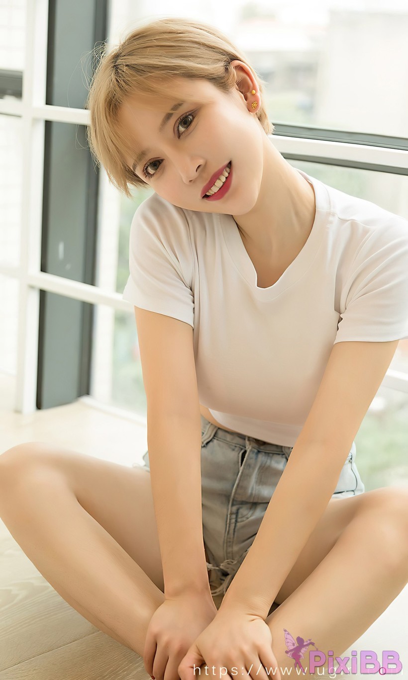 Ugirls Love the beauties No 2700 Xiao Smile Wind girl PixiBB.COM 030