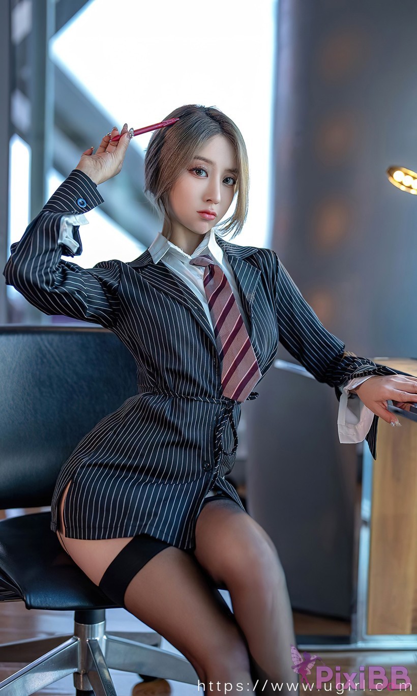 Ugirls Love the beauties No 2702 Xiao Hui Xiaohui Suit with black silk PixiBB.COM 012