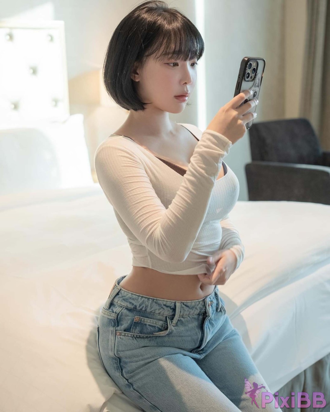 Kang In kyung White T Shirt and Jeans Concept PixiBB.COM 012