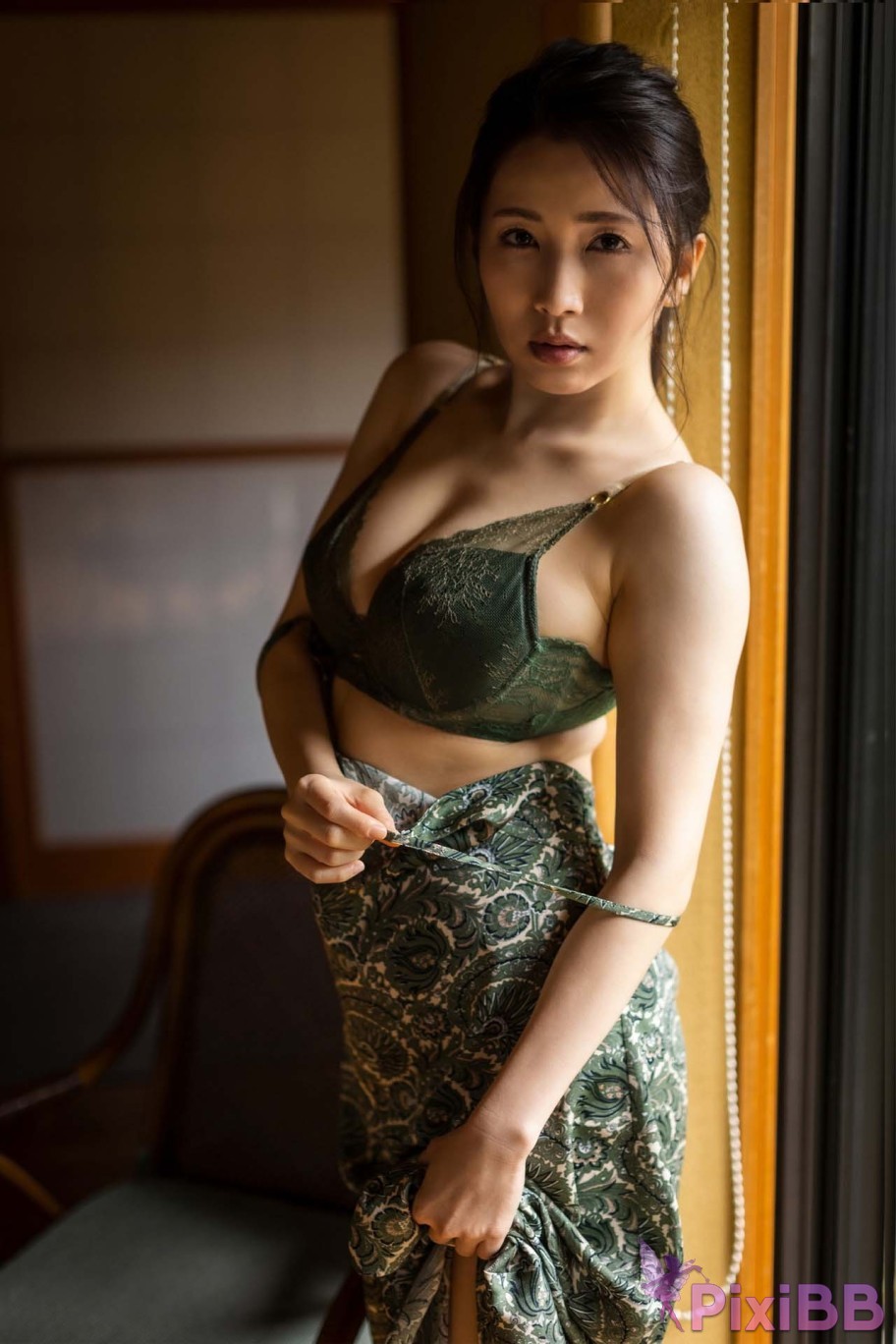 Japanese Idol Hikari Kisaki Open Shower Photobook For the way that shines PixiBB.COM 013