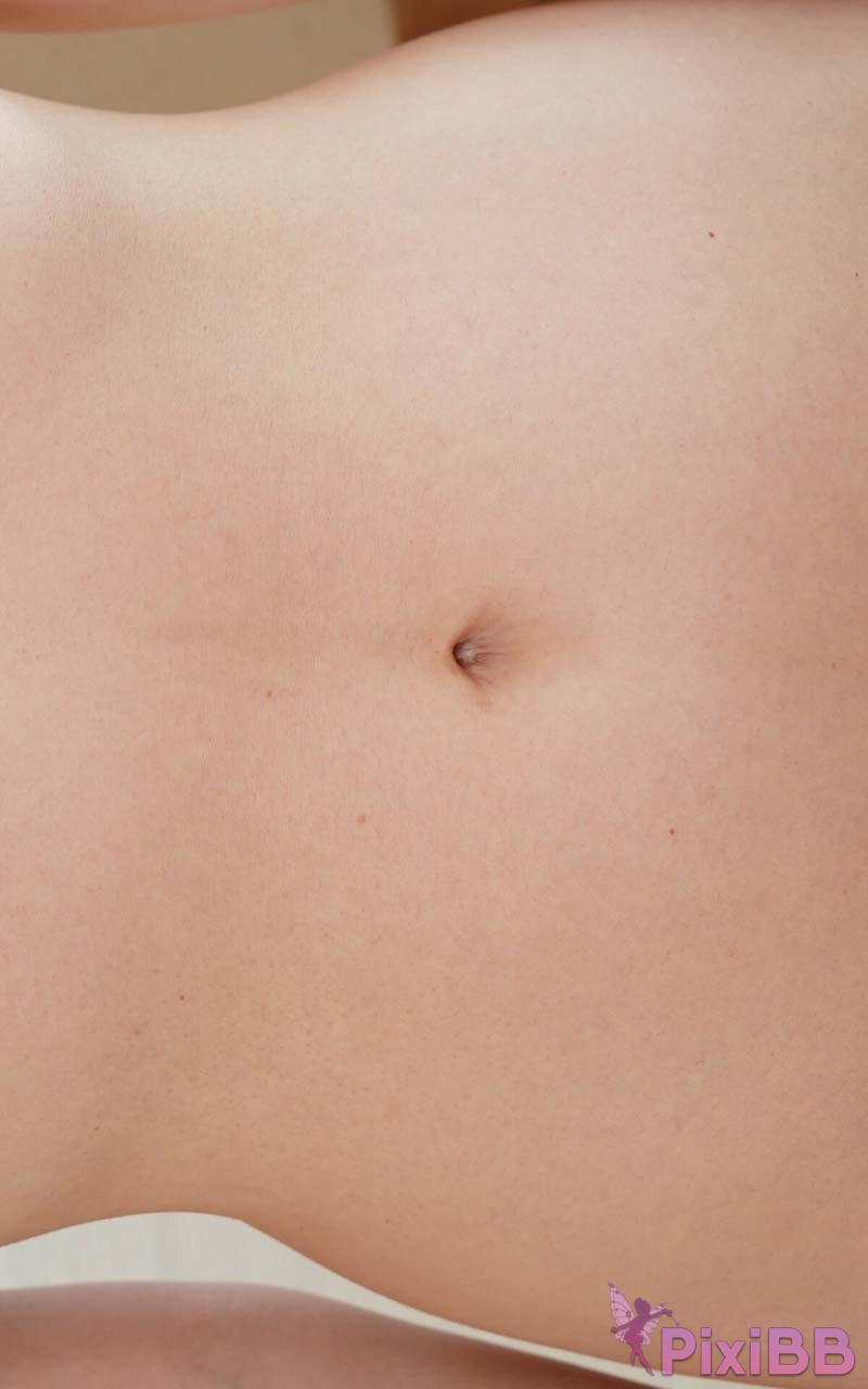 Japanese Idol Hikari Kisaki Photo book Naked Housewife Planet Plus PixiBB.COM 020