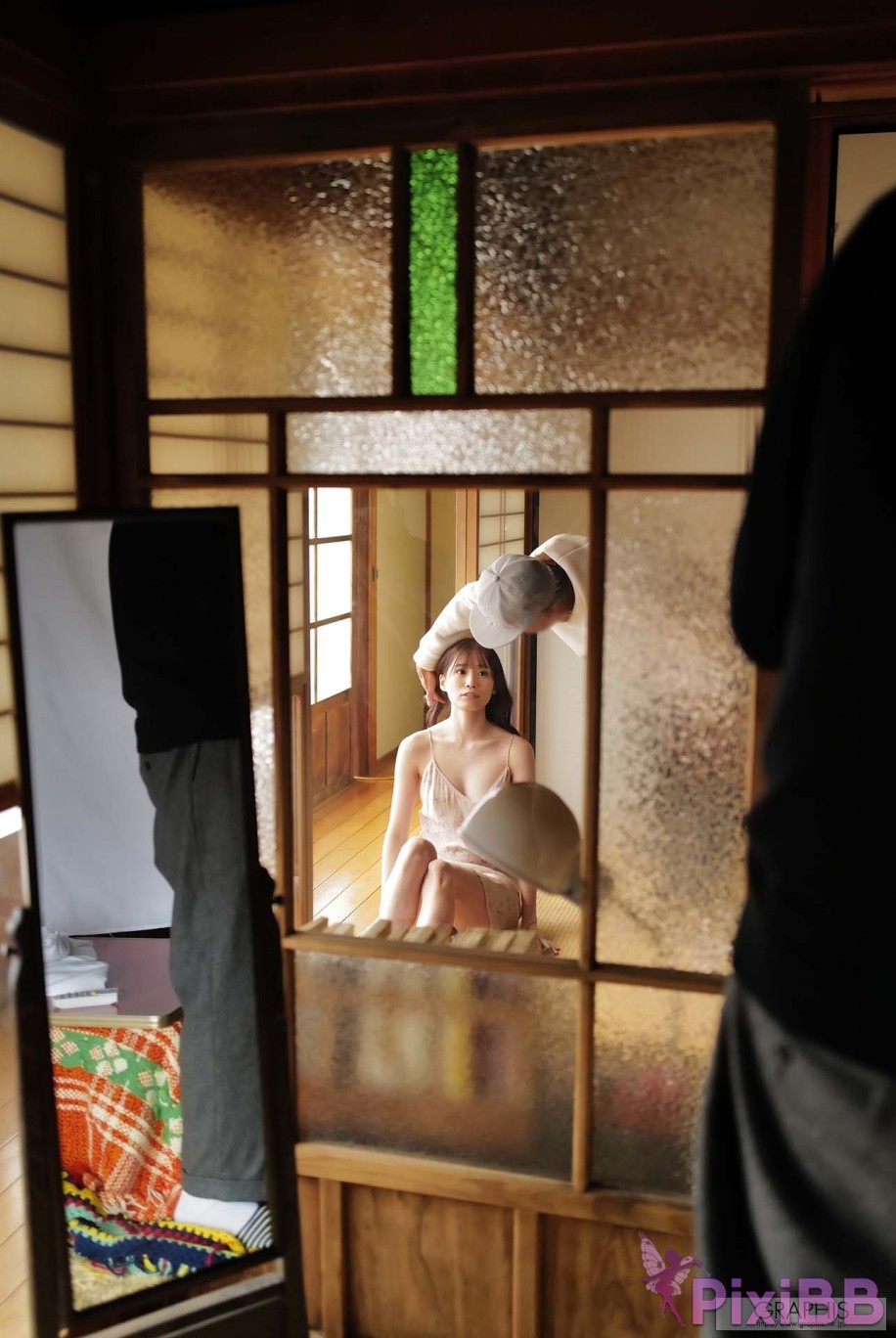 JP Miho Nana Graphis Gals No.552 VIVACIOUS PixiBB.COM 135